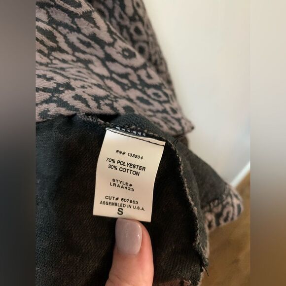 Green Dragon Leopard Print Cardigan Jacket Sweater Small - Picture 4 of 5